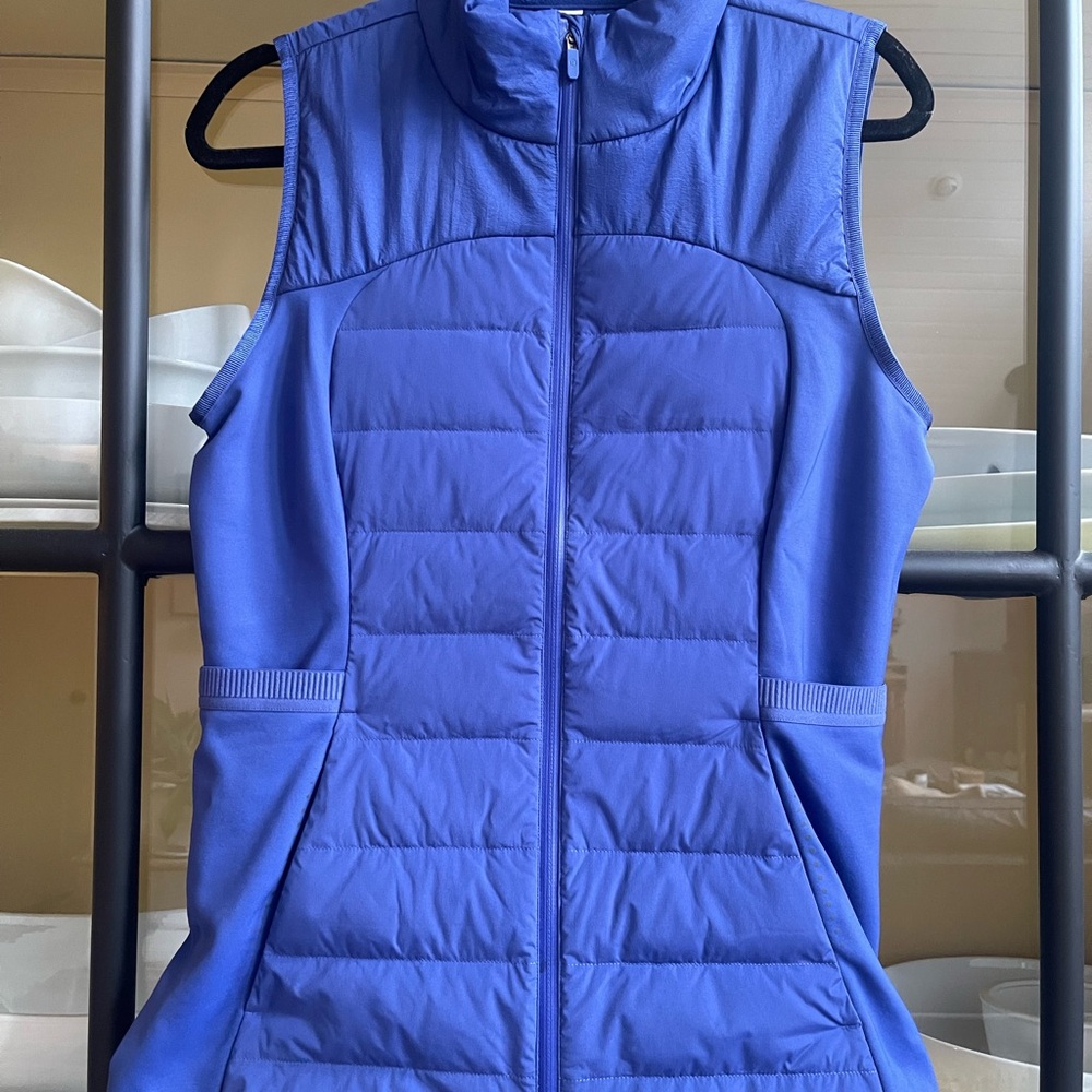 Lululemon Down For It All blue Vest size 10